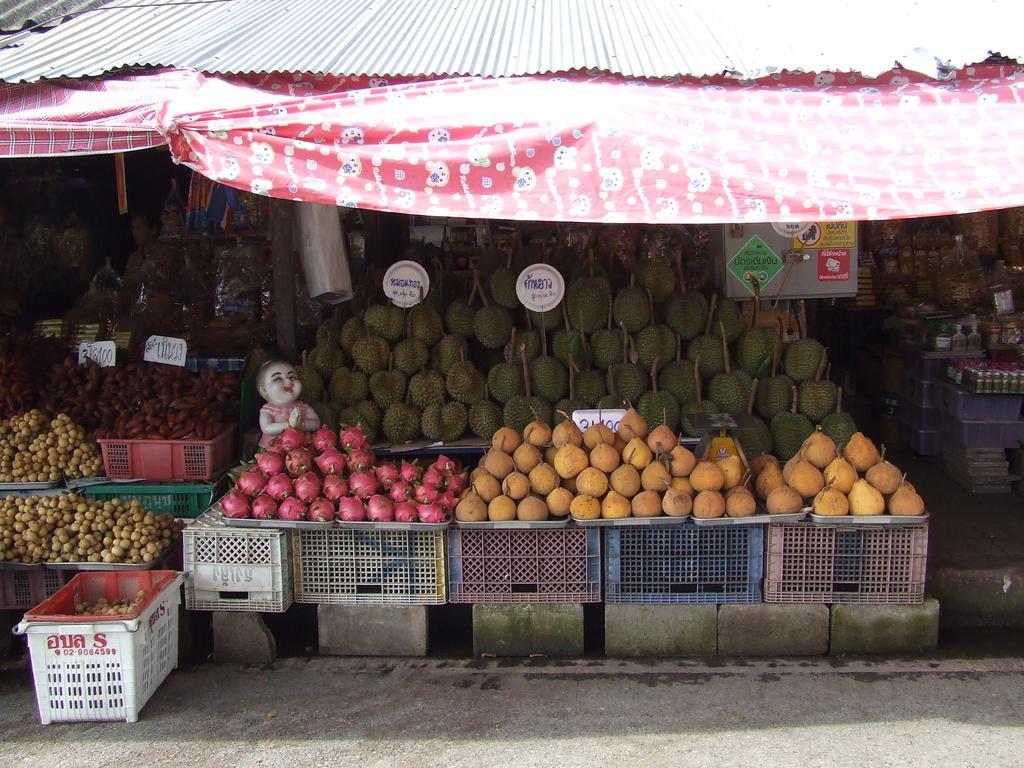 Walkinn Guesthouse 1 Chiang Mai Zewnętrze zdjęcie