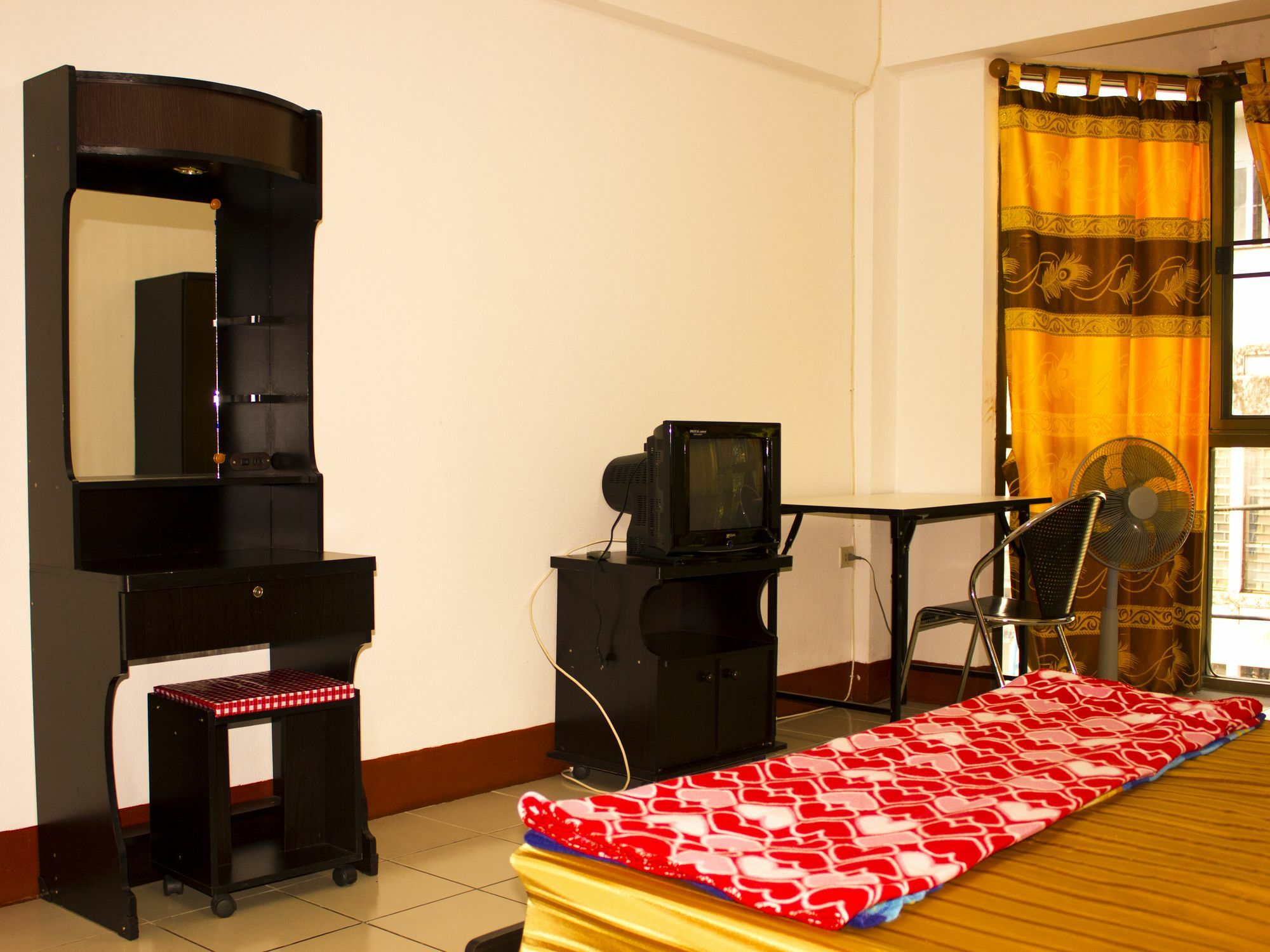 Walkinn Guesthouse 1 Chiang Mai Zewnętrze zdjęcie
